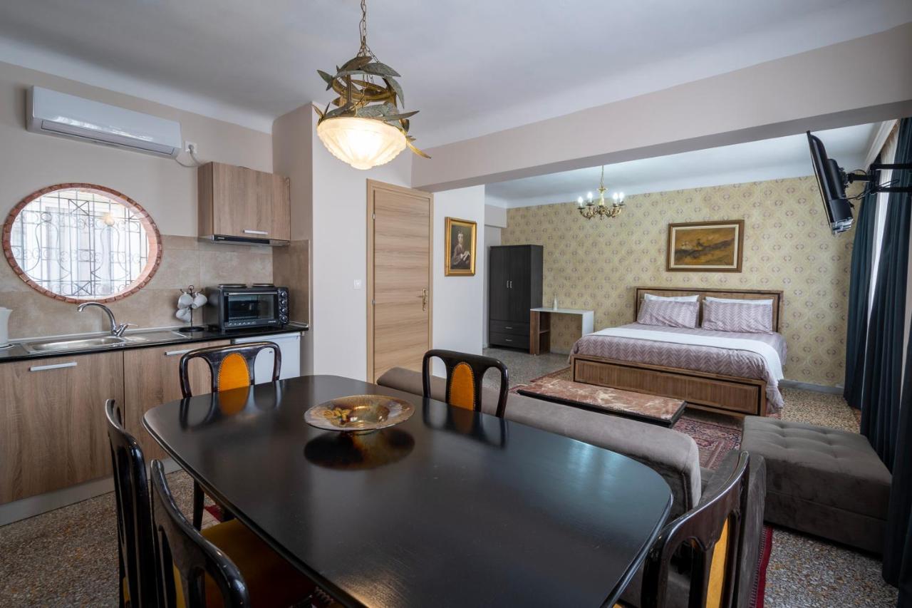 Ririka Athens Homes Exterior photo