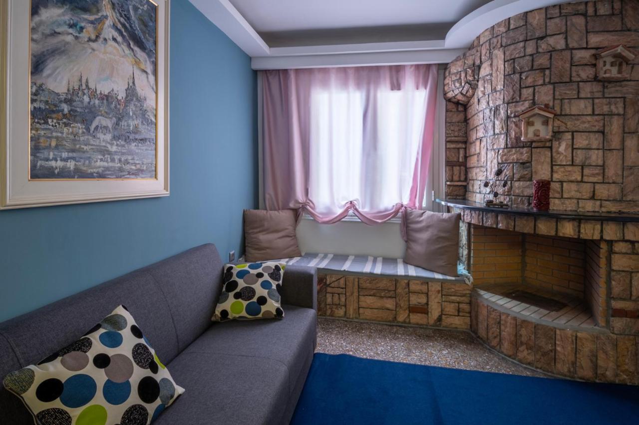 Ririka Athens Homes Exterior photo